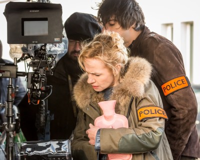 Sandrine Bonnaire et Micha Lescot behind the combo dans Rouge Sang