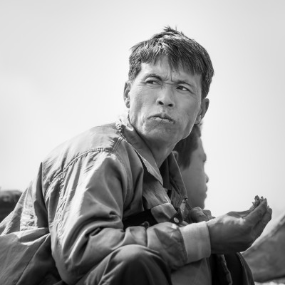 Burma Worker at lunch -4882-Modifier