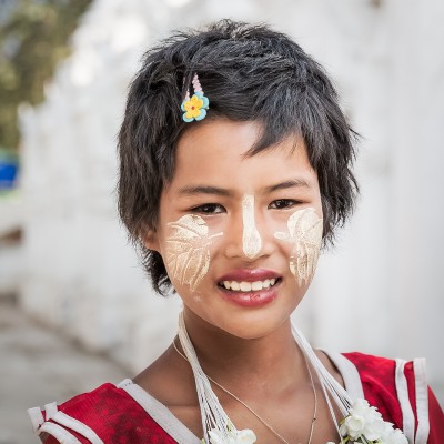 Flower Girl Pagoda Mandalay-4259-Modifier