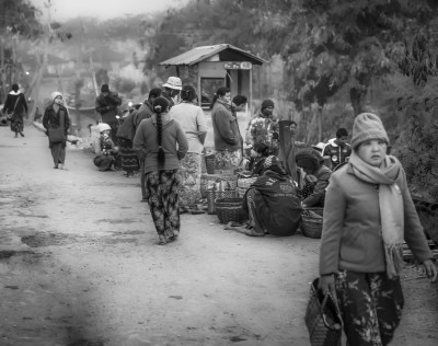 Inle Street on early morning-Modifier